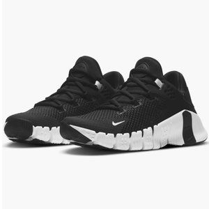 Nike black/white Tennis shoes